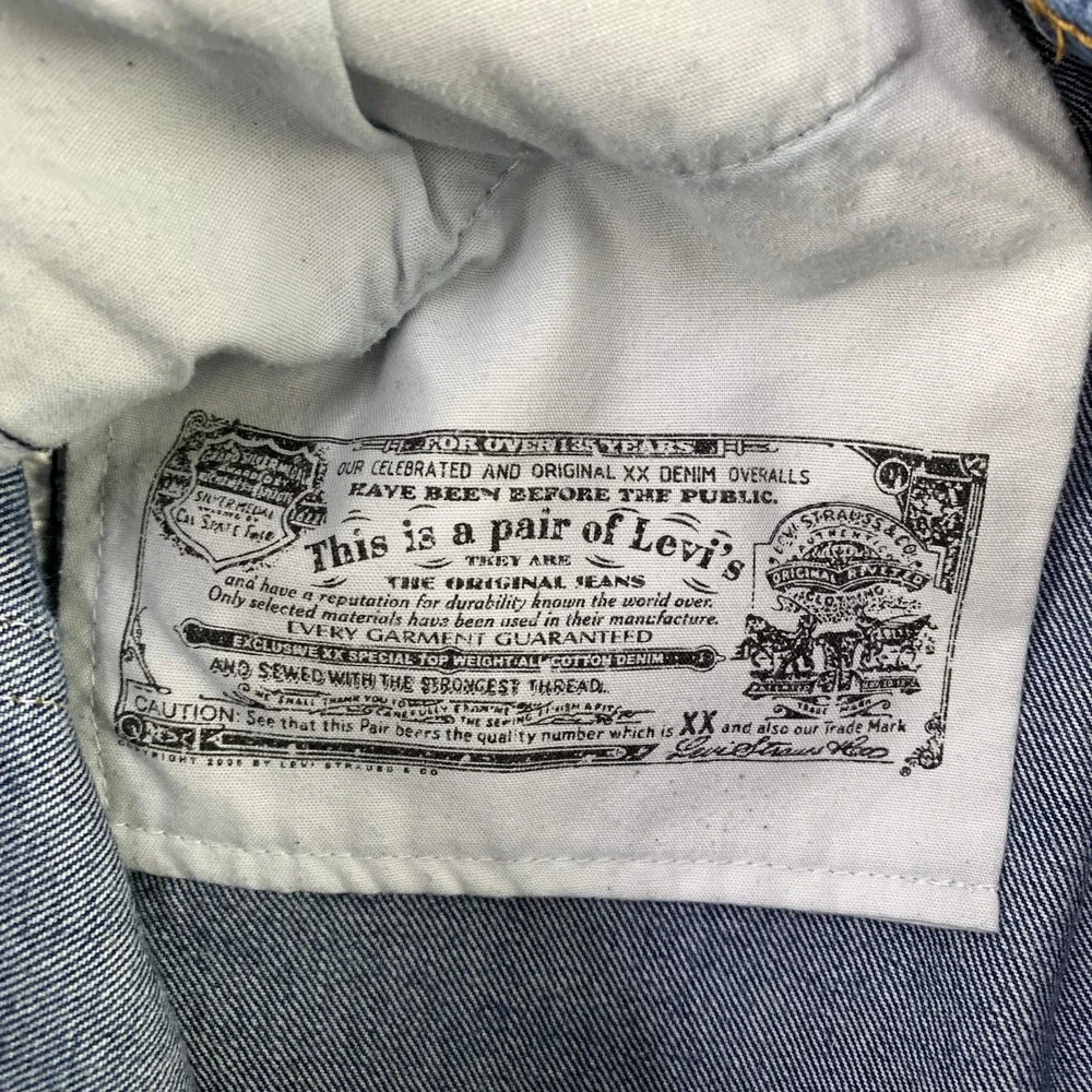Levi's Jeans 501 Mens 34x32 Blue Straight Leg Cut Off Denim Button Fly Workwear